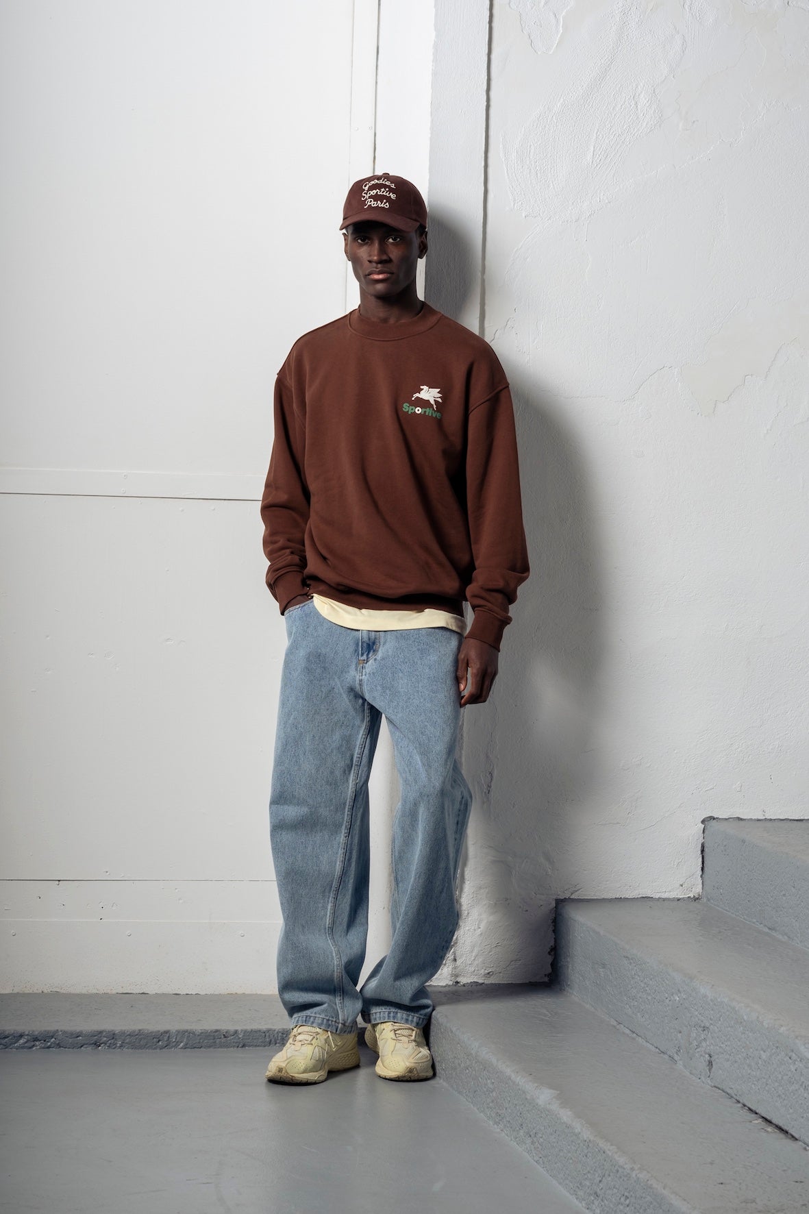 550G PREMIUM CHOCOLATE CREWNECK