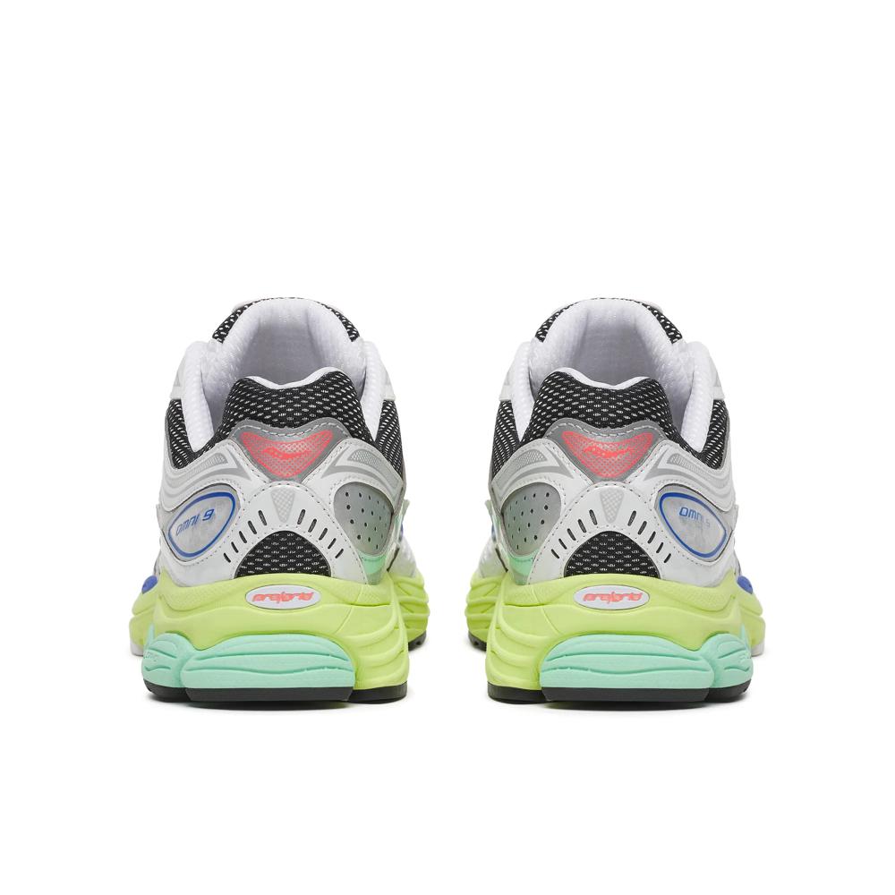 SAUCONY PROGRID OMNI 9 WHITE/TART