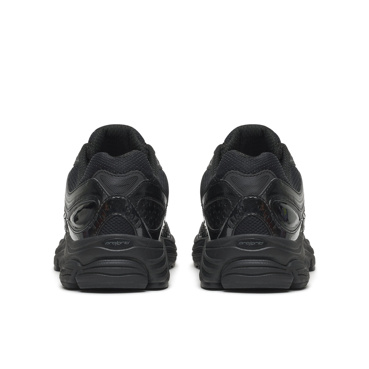 SAUCONY PROGRID OMNI 9 BLACK