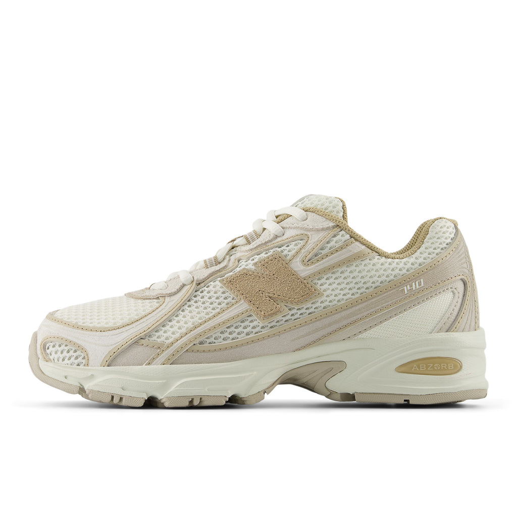 NEW BALANCE U740IN2