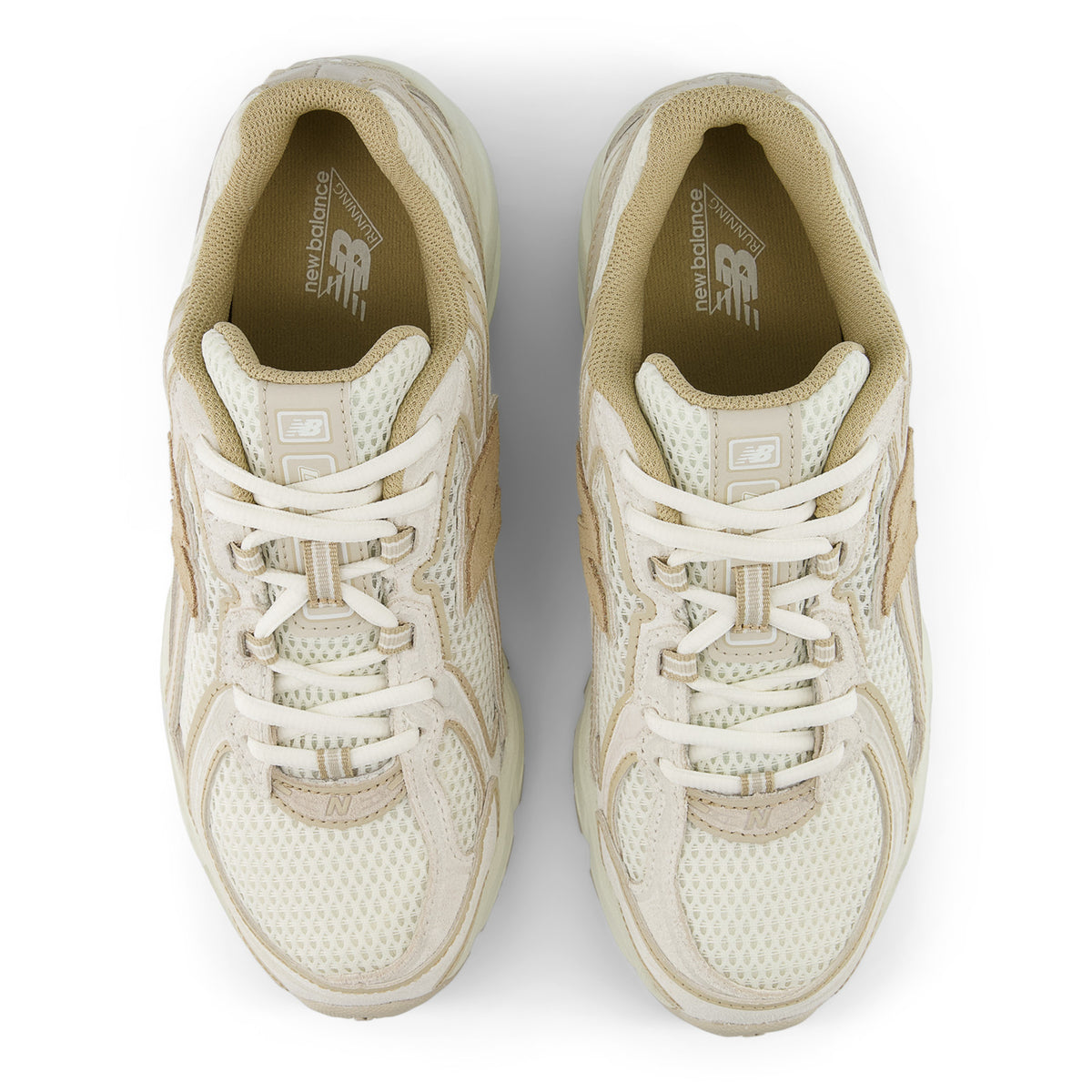 NEW BALANCE U740IN2
