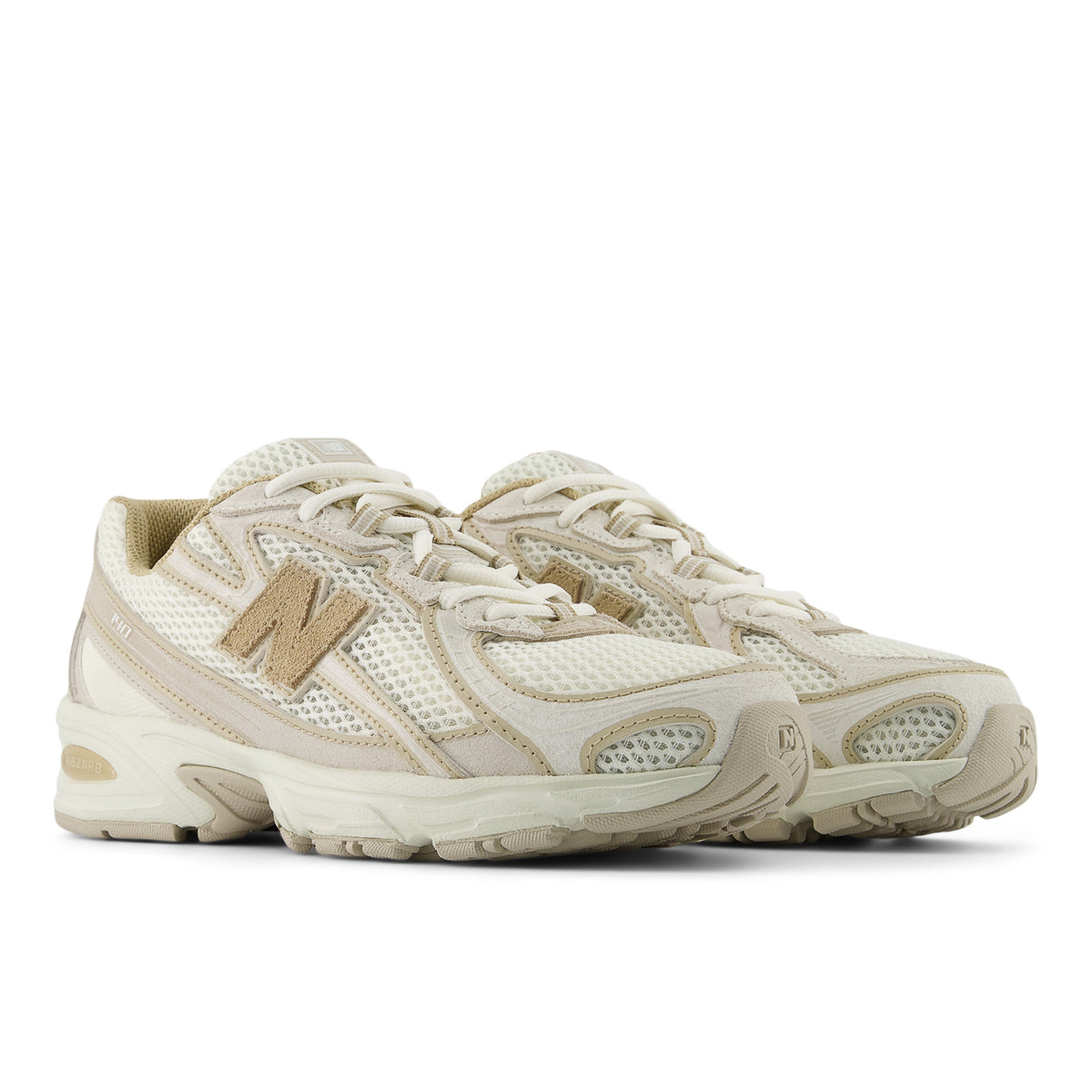 NEW BALANCE U740IN2