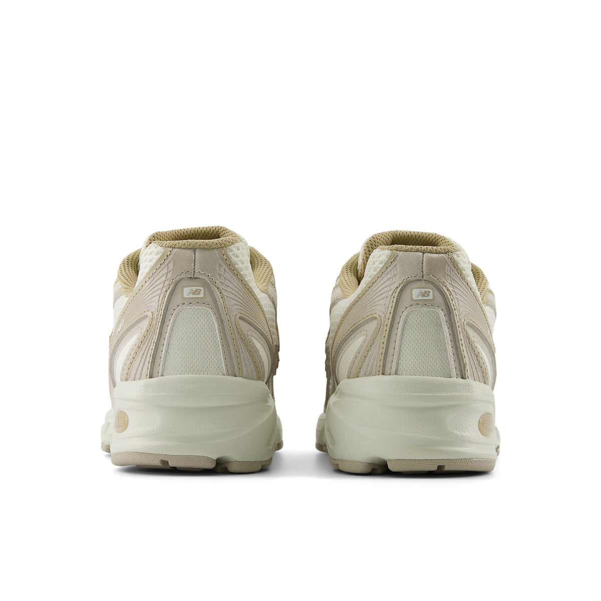 NEW BALANCE U740IN2