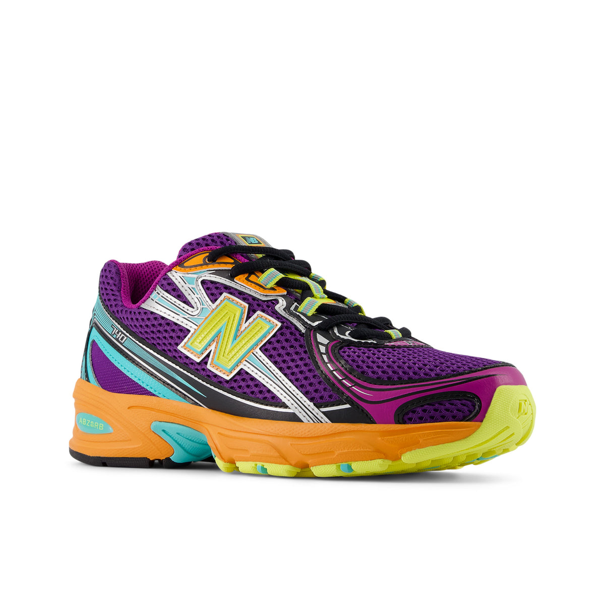 NEW BALANCE U740MC2