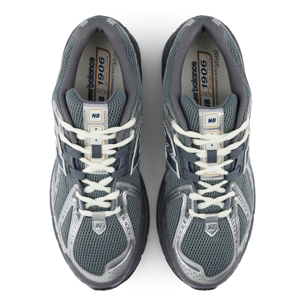 NEW BALANCE U19066AT
