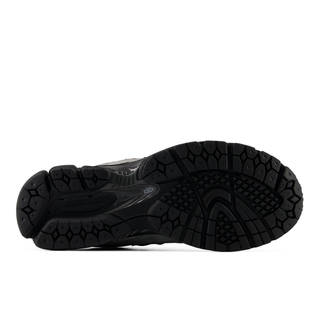 NEW BALANCE U20028W9