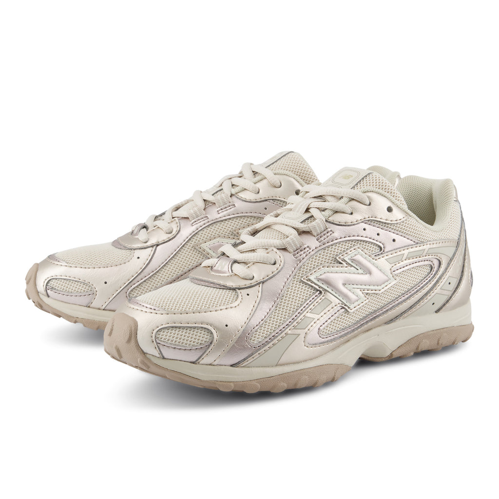 NEW BALANCE U204LCMB
