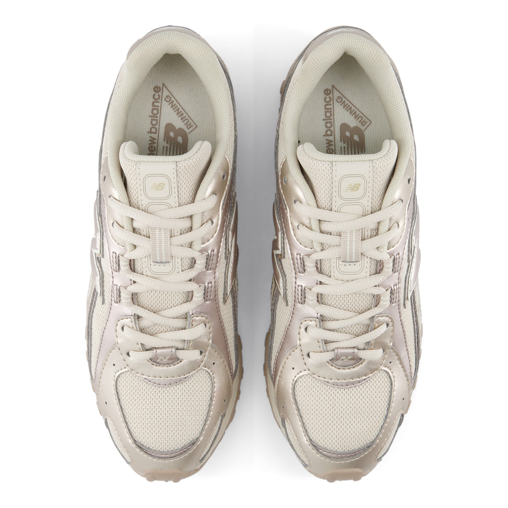 NEW BALANCE U204LCMB
