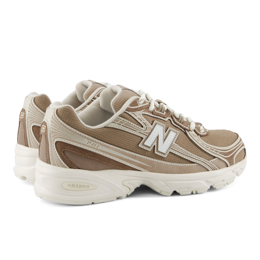 NEW BALANCE U7403TR