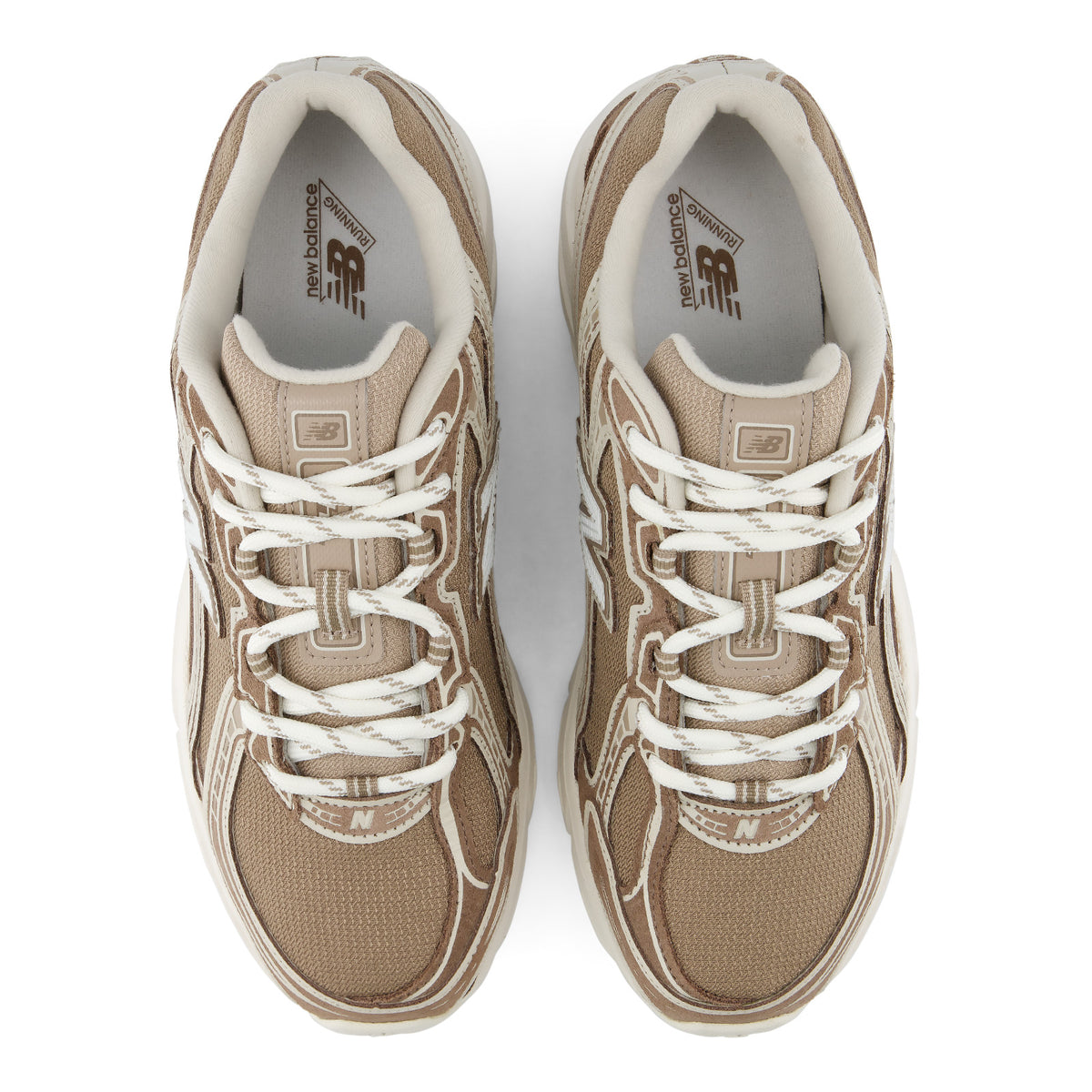 NEW BALANCE U7403TR